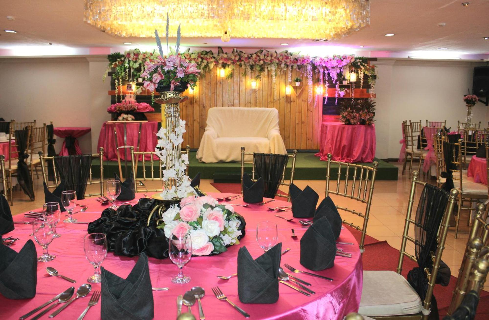Rosas Garden Hotel Манила Экстерьер фото